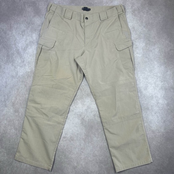 5.11 Tactical Pants Men 40x30 Beige Cargo Workwear EMT Work Casual Pockets - Picture 1 of 6